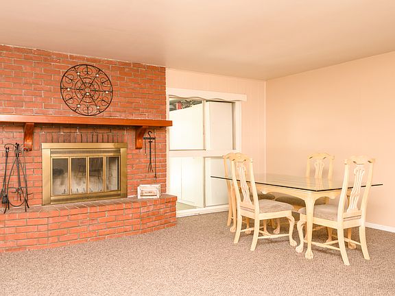2nd image of 22916 Gault St