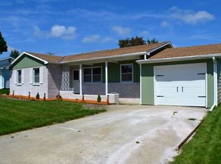 1204 Grant Ave, Norfolk, NE 68701