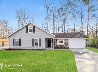 27 Burnham Cir, Jonesboro, GA 30238