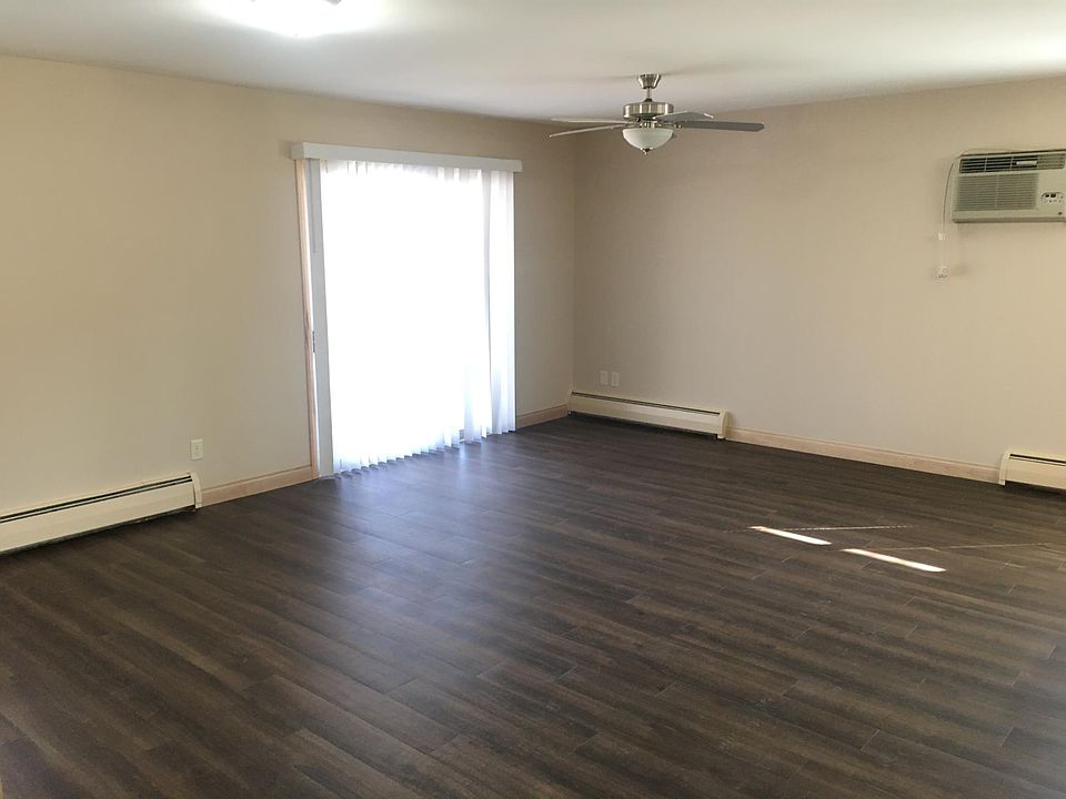 Galway Bay 2 2118 Allen Blvd Middleton WI Zillow