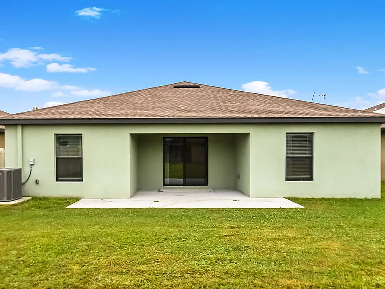 920 Wynnmere Walk Ave — Photo 16