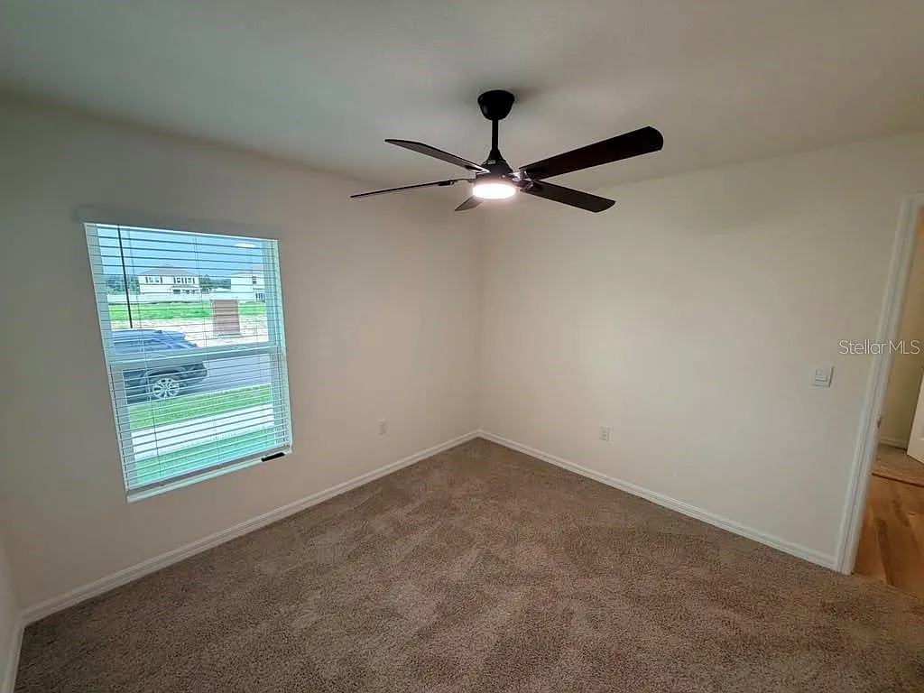 4 bed, 2.0 bath, 1828 sqft, $2,350 — Photo 2