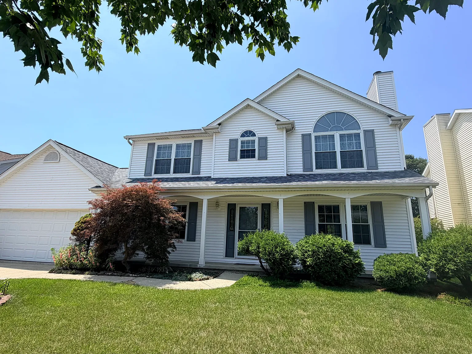 4 bed, 2280 sqft, $3,000 — Photo 1
