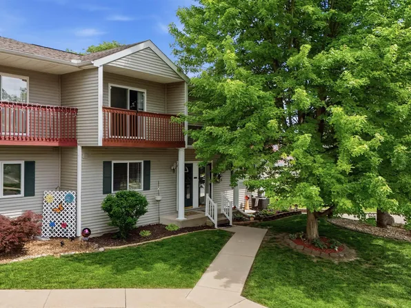 3510 N Kingston Dr APT 2, Peoria, IL 61604