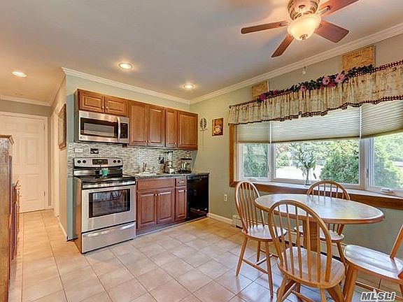 4th image of 104 Brittle Ln