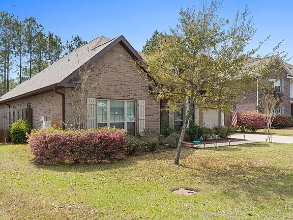 4th image of 67 Secret St