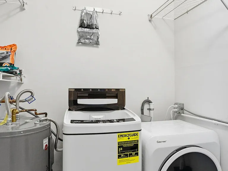1204 S Lake Dr E #3 — Photo 10