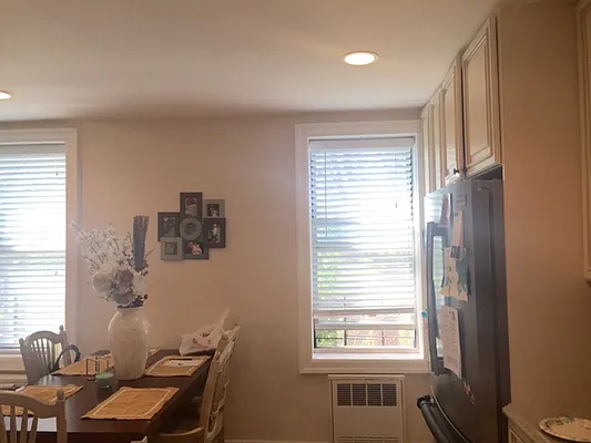 Sold by Samantha Freire, LREB | media 51