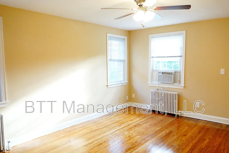 Studio, 1.0 bath, 450 sqft, $1,265 — Photo 1