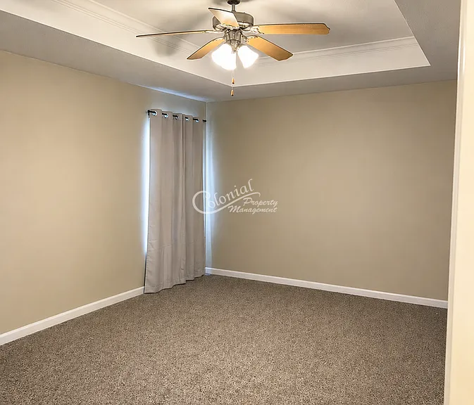 2402 Riley Dr — Photo 5