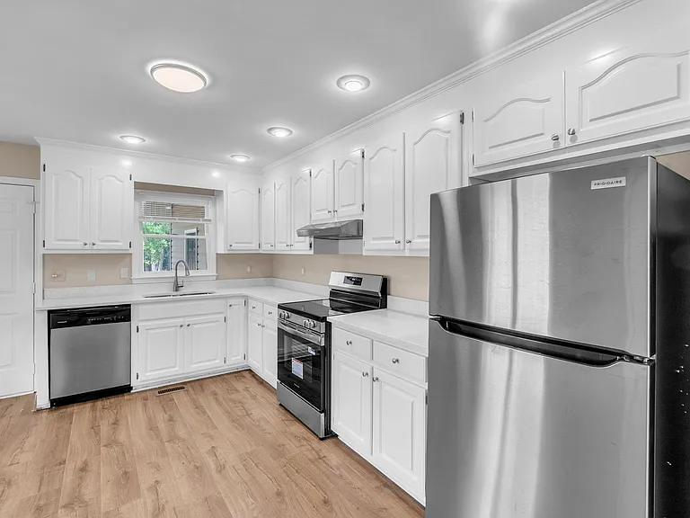 297 Irby Rd — Photo 10