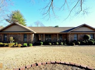 765 Rounsaville Rd, Roswell, GA 30076