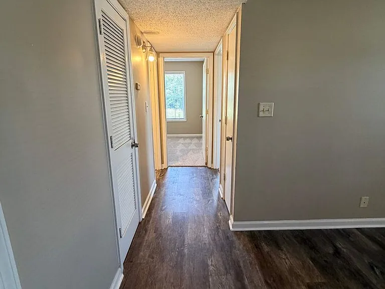 164 Lexington Drive — Photo 11