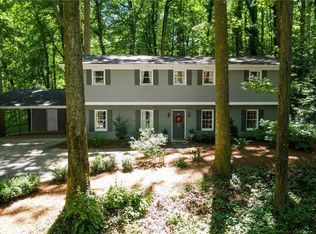 5655 Colton Dr, Sandy Springs, GA 30342