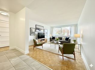 990 Avenue Rd #108, Toronto, ON M5P 2K8