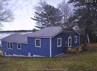 25 Horseshoe Ln, Baileyville, ME 04694