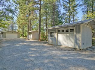5105 Hidden Hollow Dr, Placerville, CA