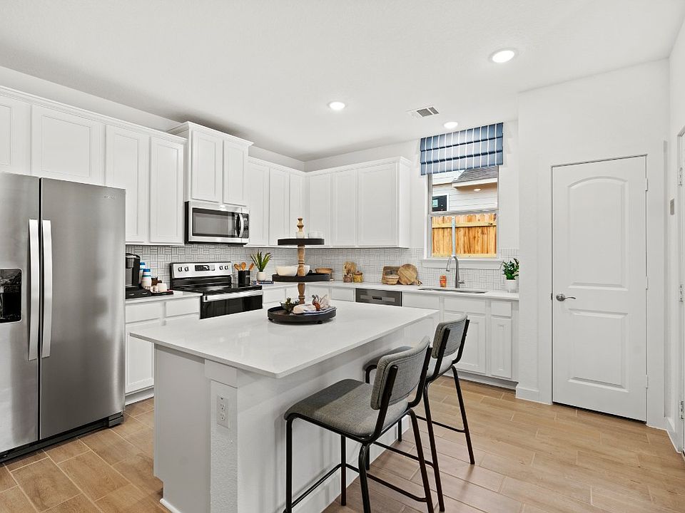 1st image of 11017 Texanum Dr