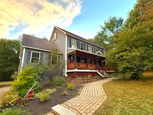 94 Winkley Farm Lane, Rochester, NH 03867