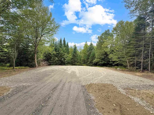 8 Ivan Drive, Pittsburg, NH 03592