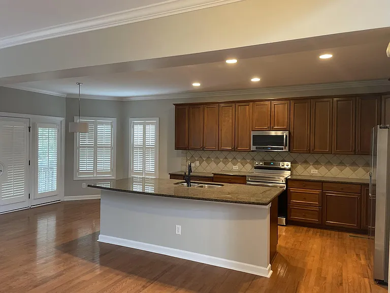 414 Deer Brush Ln — Photo 7