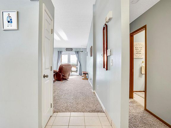 4th image of 4117 Berryfield Dr