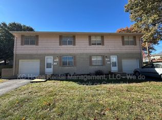 9338 Bluejacket St, Overland Park, KS 66214