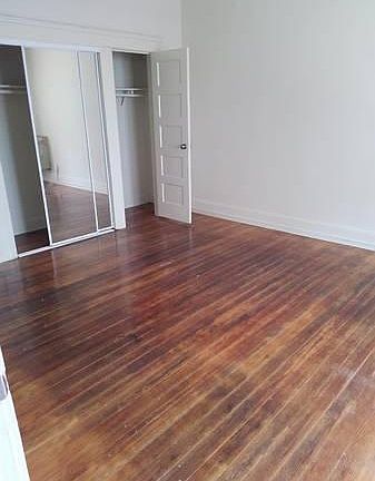 5th image of 1220 S Olive St #10