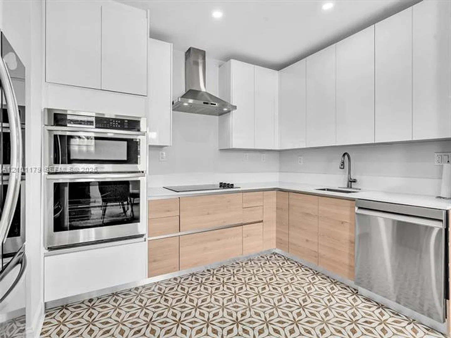 1502 Jefferson Ave cu-301, Miami Beach, FL 33139 — Photo 1