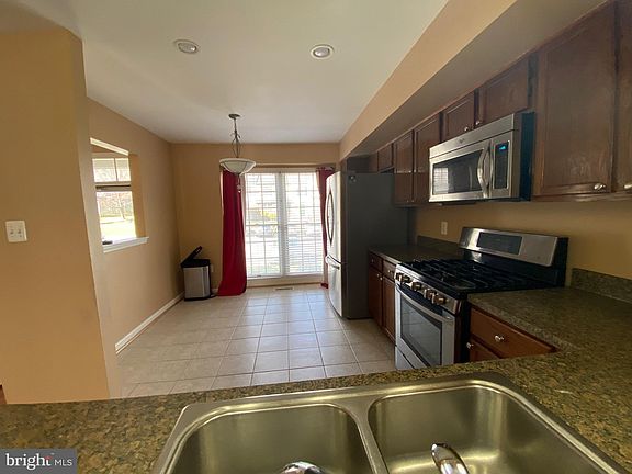 3rd image of 12387 Manchester Way