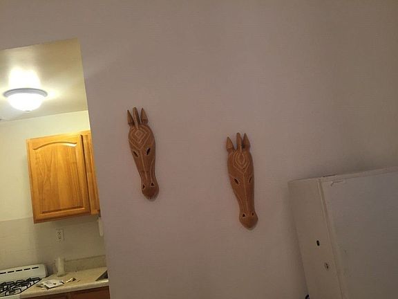 4th image of 346 W 84th St #2
