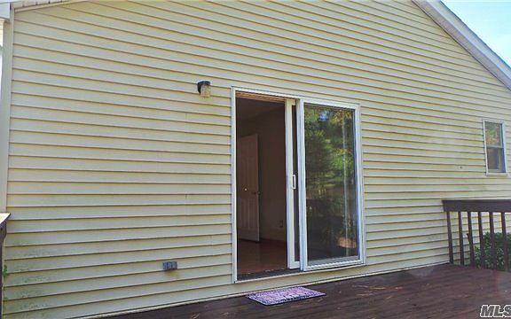 5th image of 5142 Village Cir E