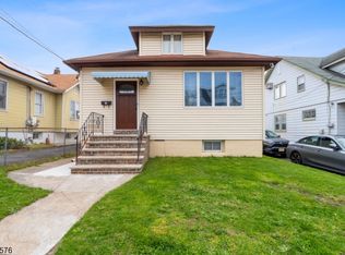 271-275 E 24th St, Paterson, NJ 07514