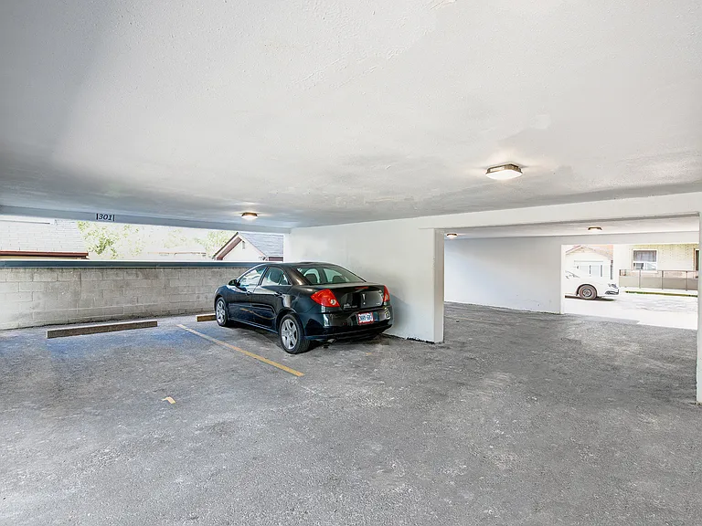 15 Ford St — Photo 16