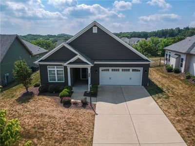 218 Brookside Dr, Cranberry Township, PA, 16066