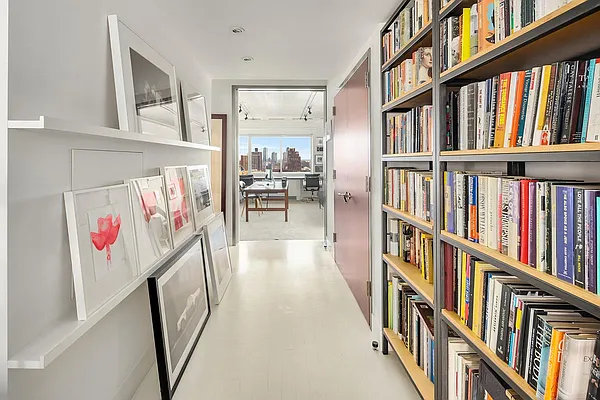 Sold by Modlin Group | media 10