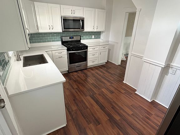 2nd image of 1363 Cove Ave
