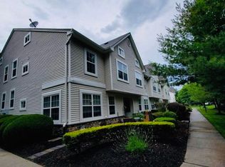 19 Forrest Ct, Tinton Falls, NJ 07753
