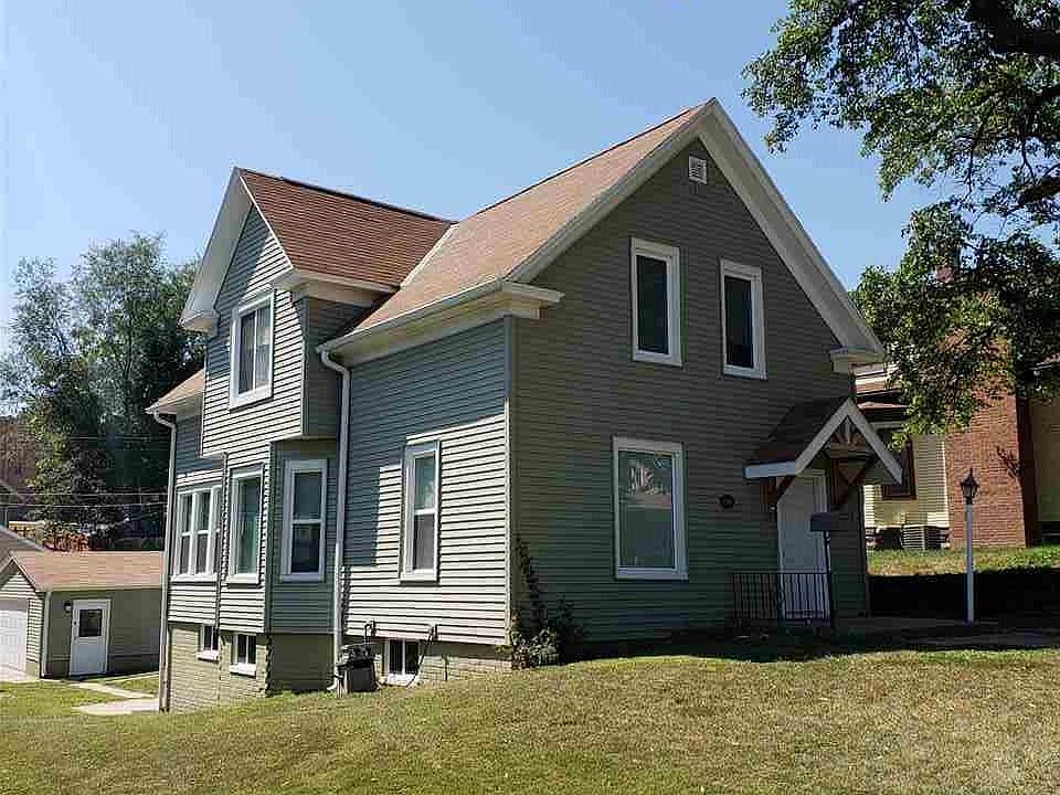 1st image of 4220 S 18th St