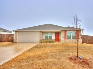 1406 Chert Cir, Noble, OK 73068