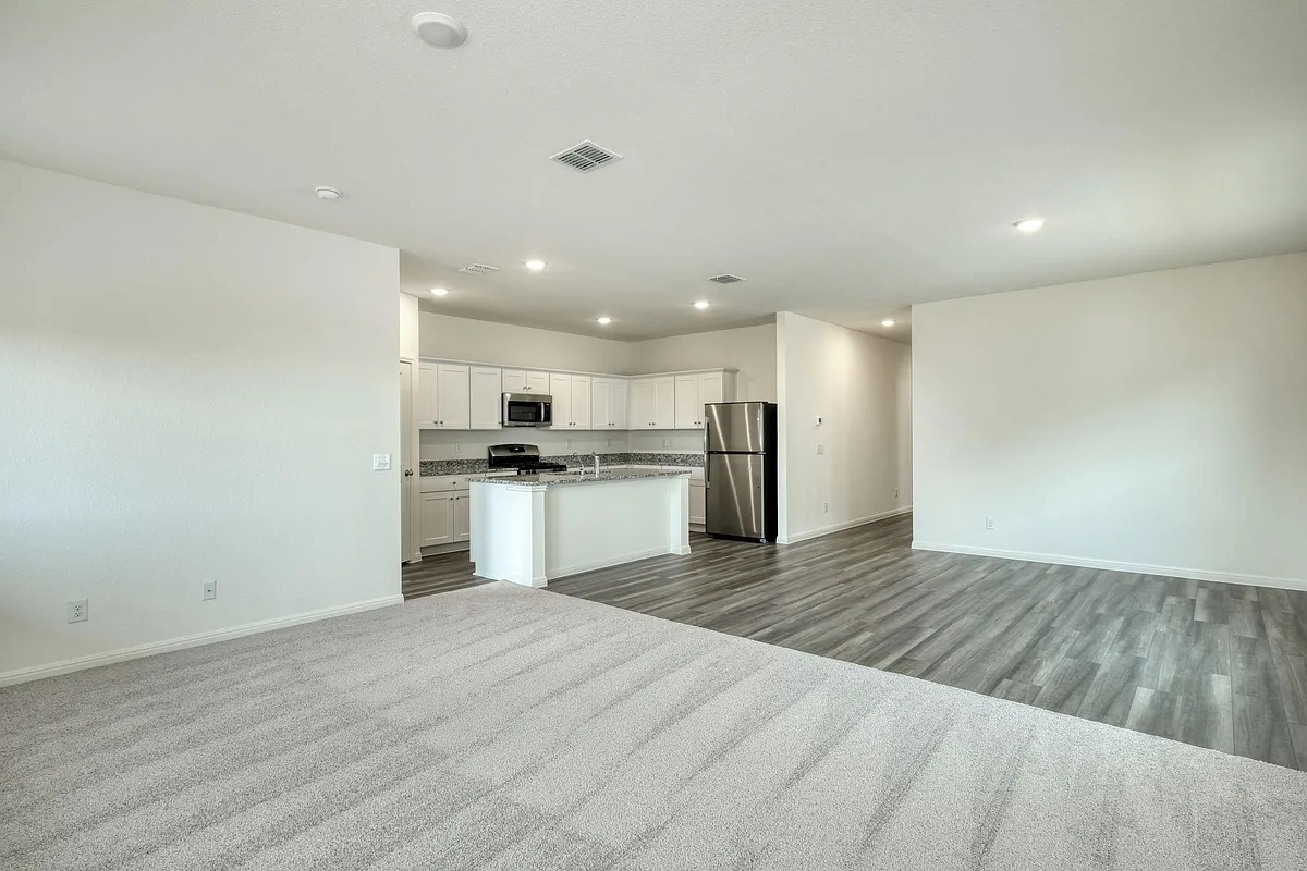 Building Photo - 209 Stonebrook Dr