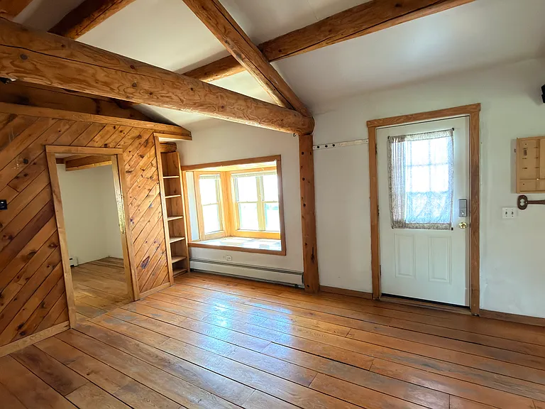 9 Ten Acre Dr — Photo 13
