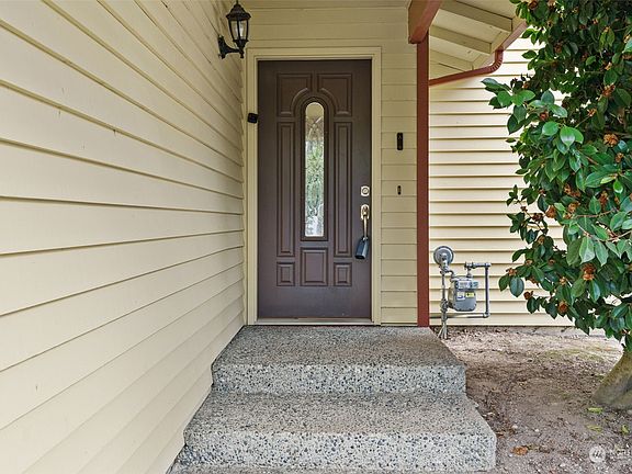 3rd image of 13622 134th Court NE
