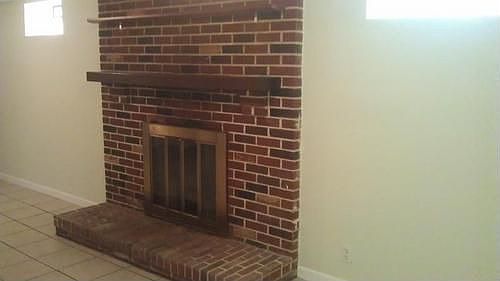 5th image of 1217 Oakfield Dr N