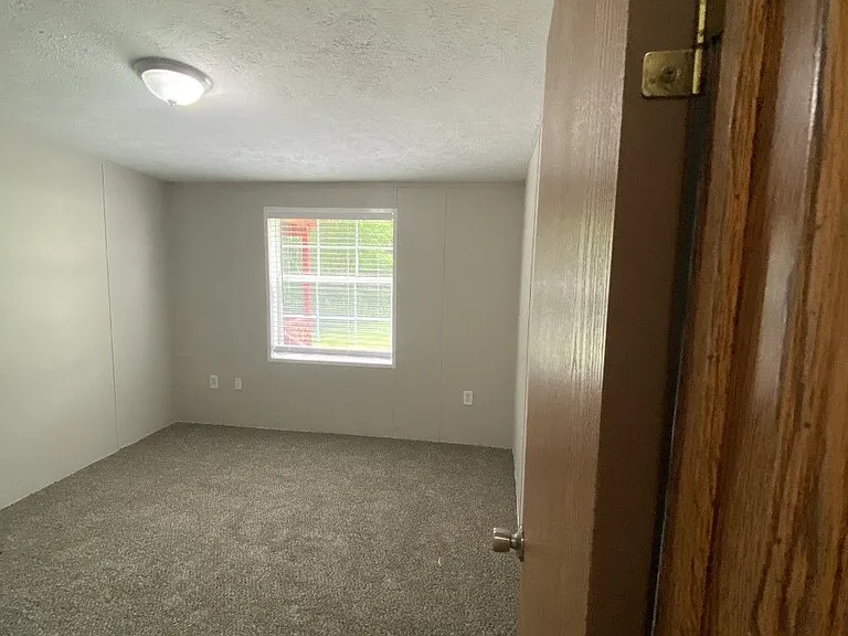 Evergreen Estates — Photo 71