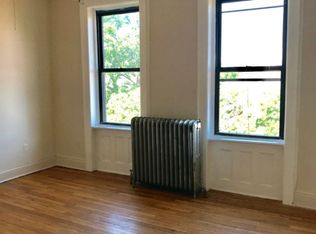 21-72 43rd St #3, Astoria, NY 11105