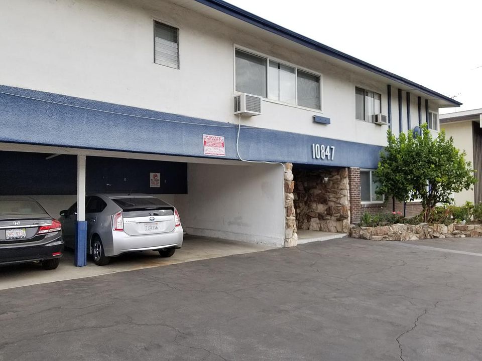 1st image of 10847 Hortense St APT 7