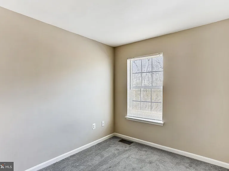 925 Dorchester Cove Rd — Photo 30