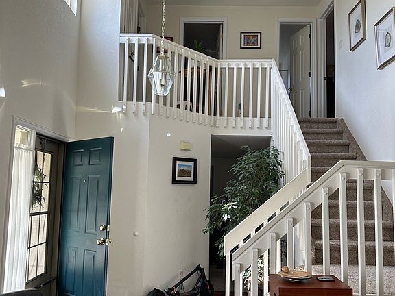 Foyer Shown With Furnishings

IMPORTANT: House is rented unfurnished. Any furnishings shown are simply for display.