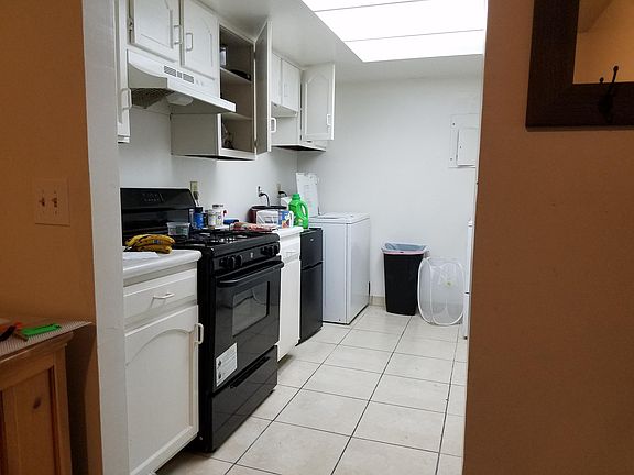 3rd image of 4355 Aqua Vista Dr